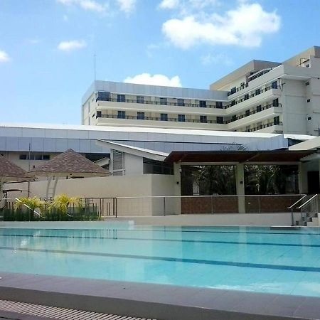 Big 8 Corporate Hotel Tagum Bagian luar foto