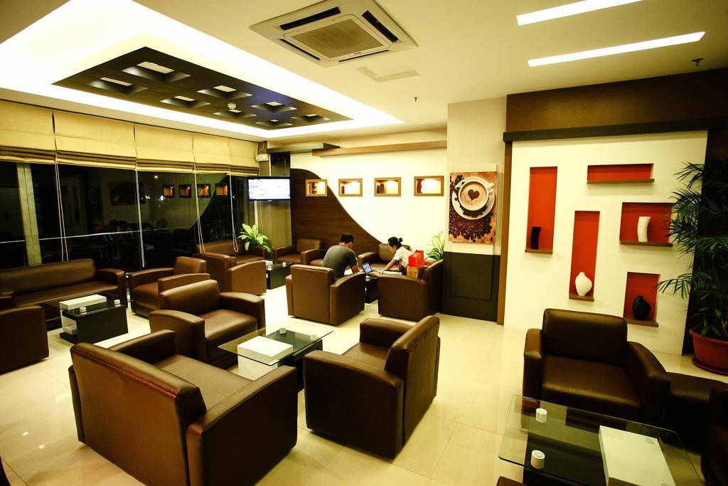 Big 8 Corporate Hotel Tagum Bagian luar foto